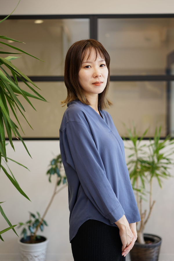 穴田 尚子