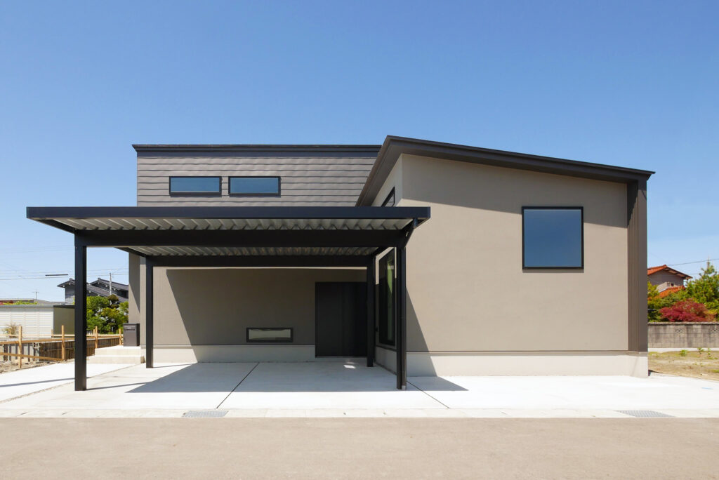 こだわりが灯る平屋感覚の家